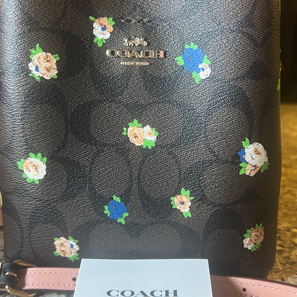 Coach Cross Body,  Mini Town Bucket Bag  with vintage rose print. - Picture 2 of 4